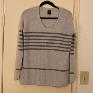 Gap Sweater
